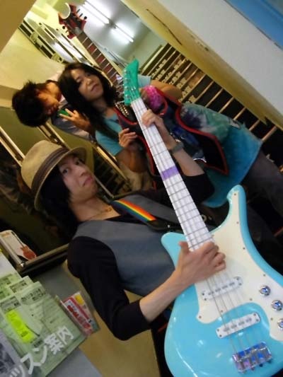 �˂��j����