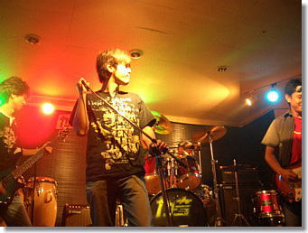 加藤音楽事務所にて