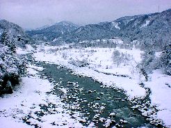 常願寺川の清流1