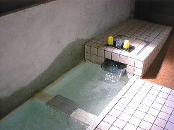 生地の共同洗い場3