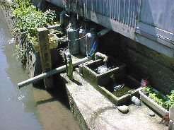 生地の共同洗い場5