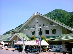 黒部峡谷鉄道・宇奈月駅